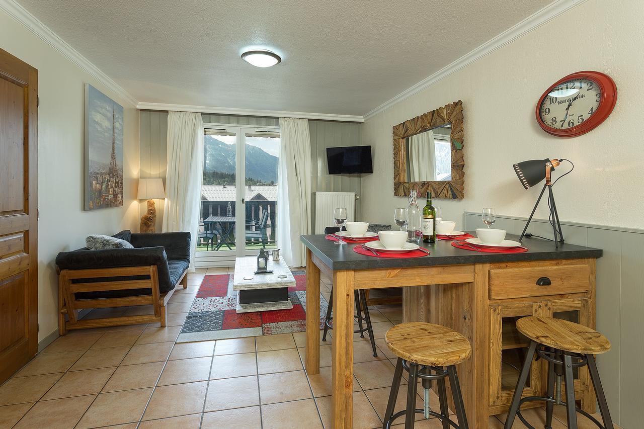 Apartment Aiglons - Central Chamonix Mountain Haven Zewnętrze zdjęcie